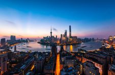 上海将全面推进税收征管数字化升级和智能化改造