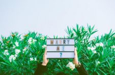 我与珍爱网红娘“大姐”的温暖故事