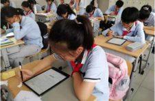 探索数字化转型 让宝山这所学校找到了“未来学校”的样子