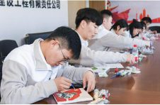 话百年团史，做争先青年