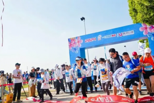第十四届”一个鸡蛋的暴走”在沪启动 千人徒步支持儿童公益