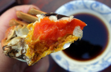 中秋“蟹”礼，认准阳澄湖:“越澄蟹元甲”品牌